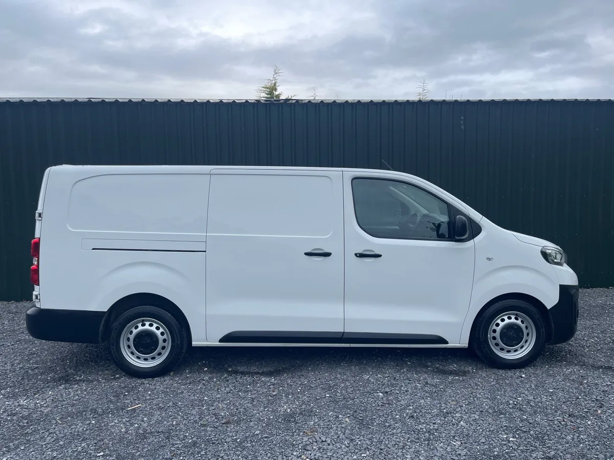 2019 Peugeot Expert LWB - Image 1