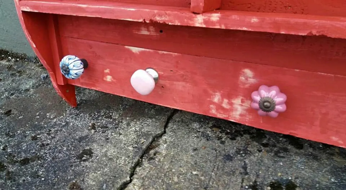 Rustic Floating Shelf / Coat & Hat Rack ......NEW - Image 3