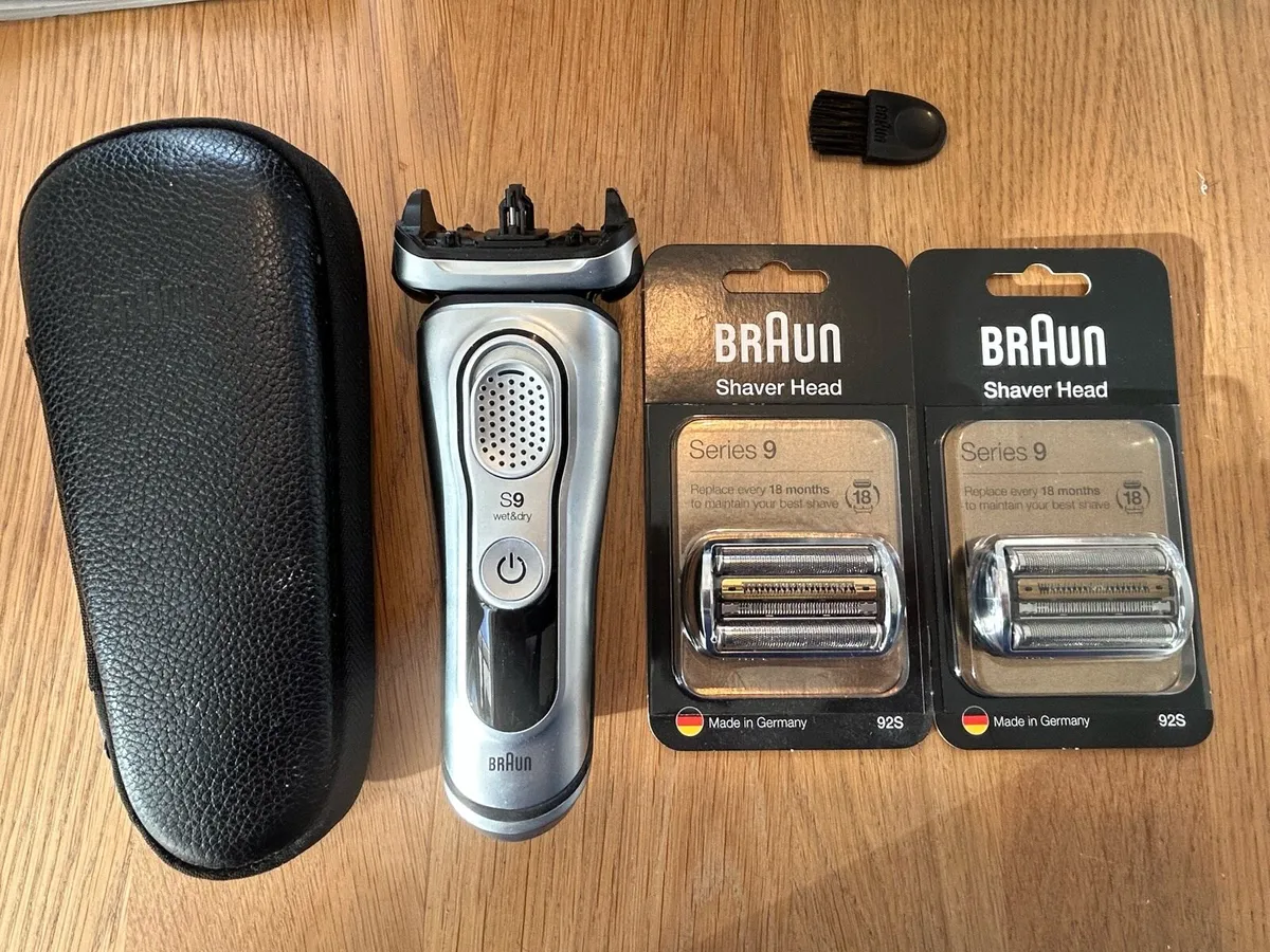 Braun Series 9 Shaver - Image 2