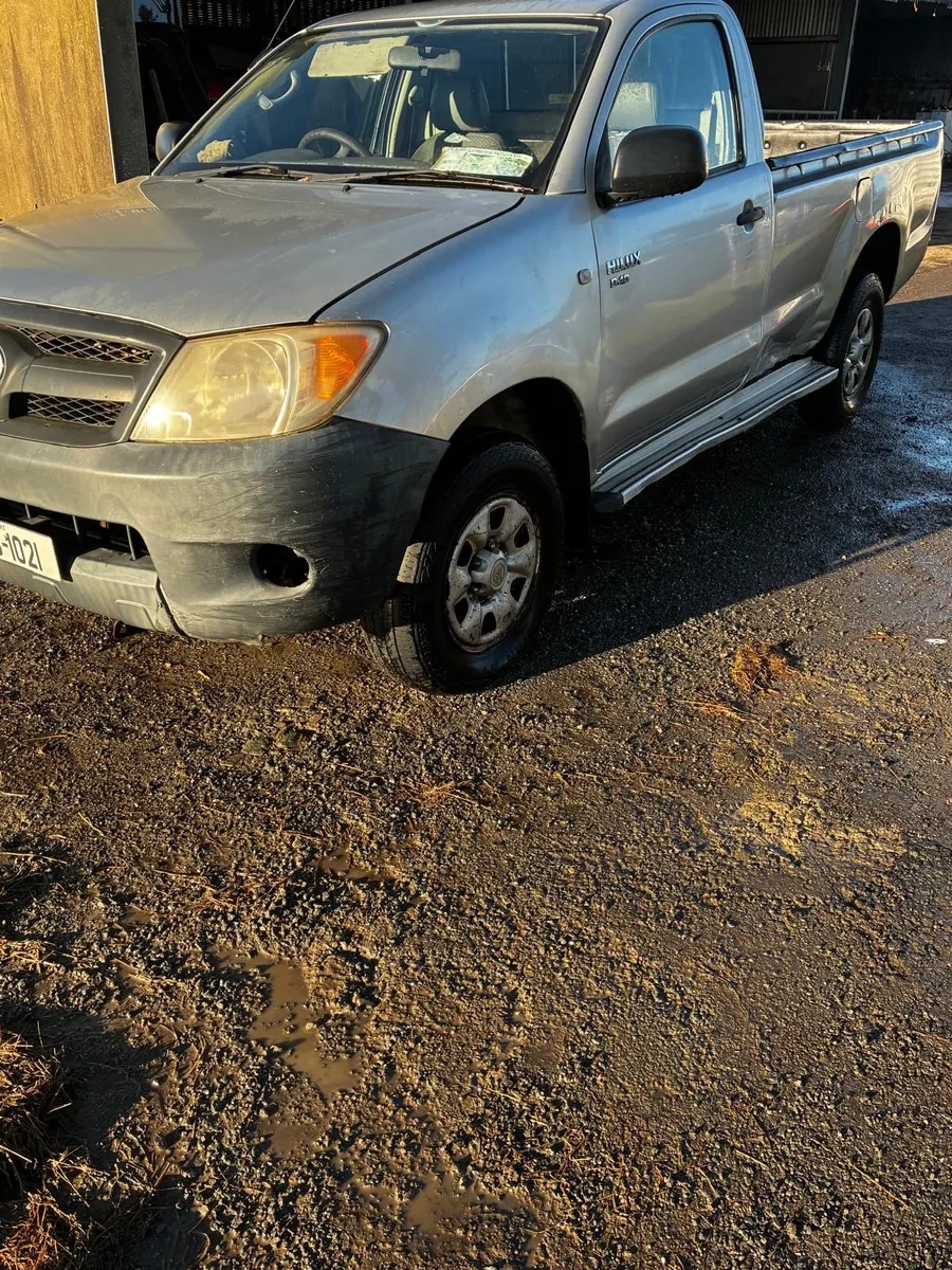 Toyota Hilux Single Cab - Image 1