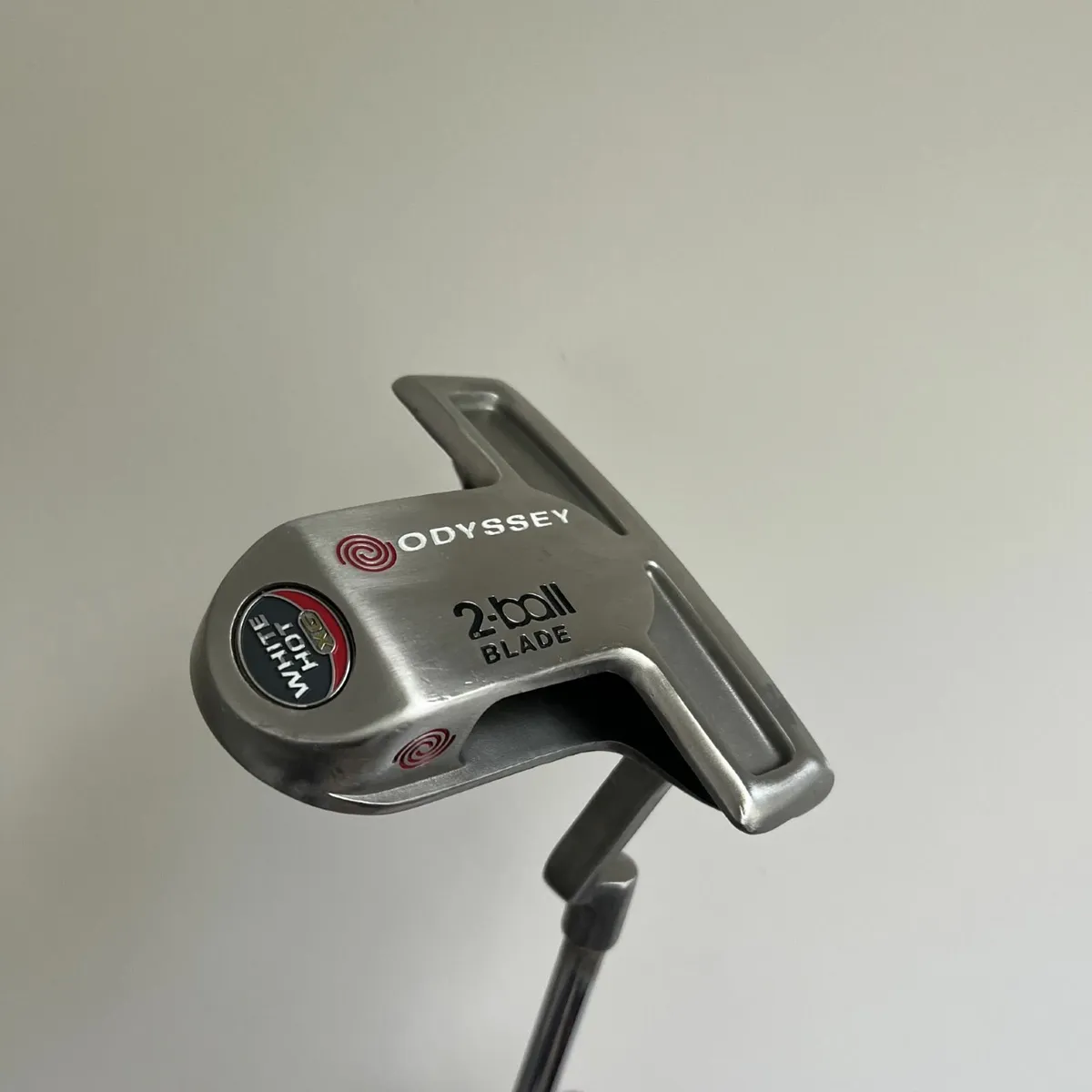 Odyssey XG - 2 Ball Blade - 34 Inch Putter - Image 1