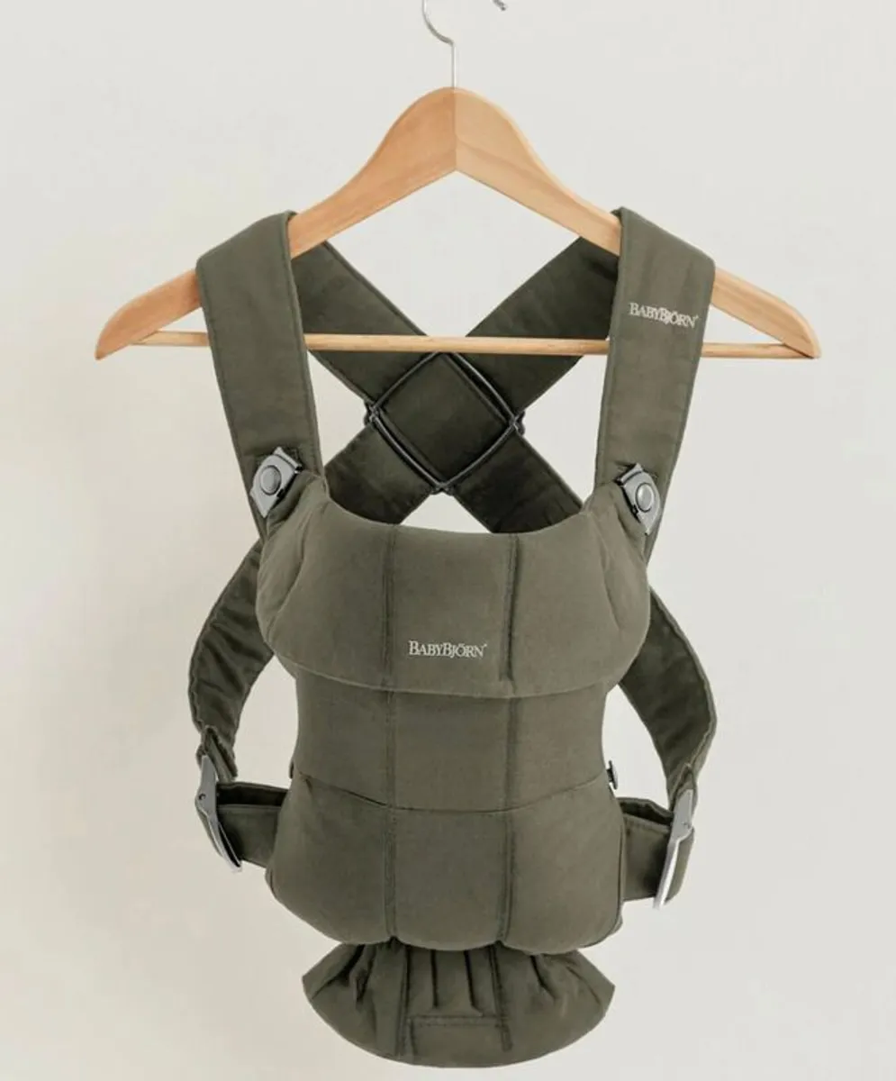 Baby Bjorn Baby Carrier Mini Dark Green - Image 2