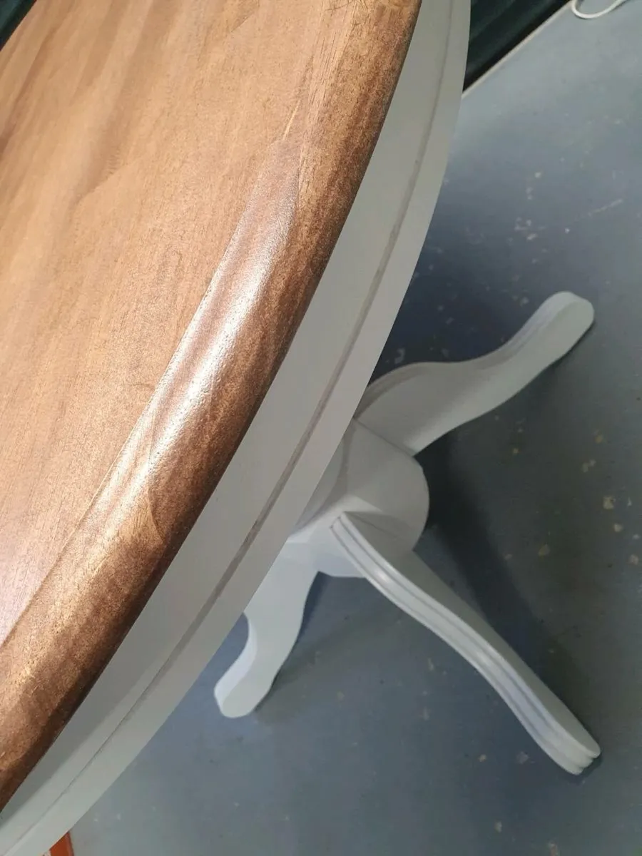 6 seater extendable solid - Image 2