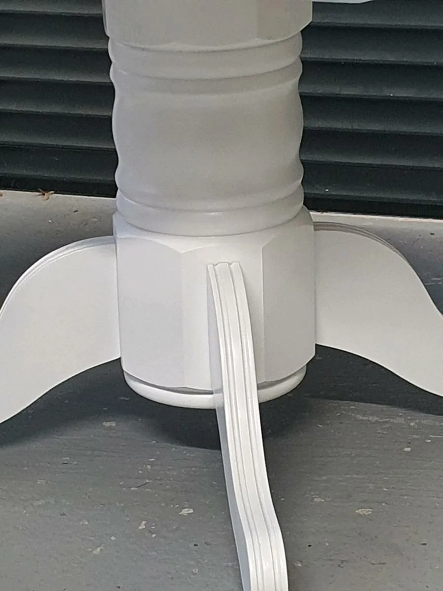 6 seater extendable solid - Image 3