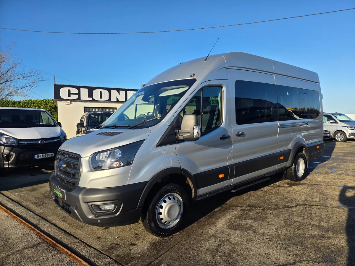 Ford Transit minibus 242 automatic - Image 1