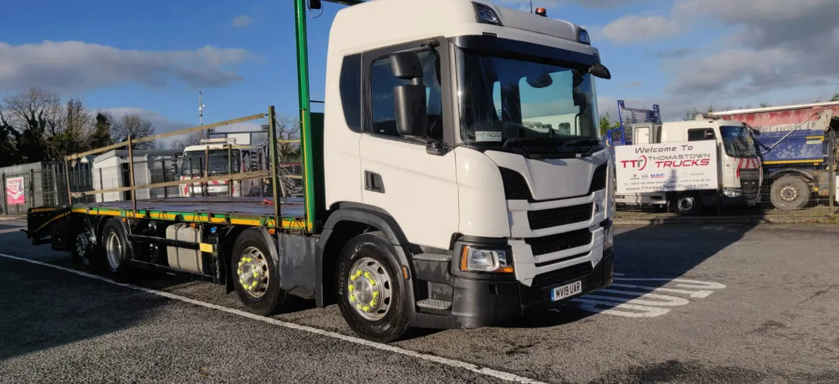 2019 Scania P410 8x2 30ft beavertail/ cheesewedge - Image 1