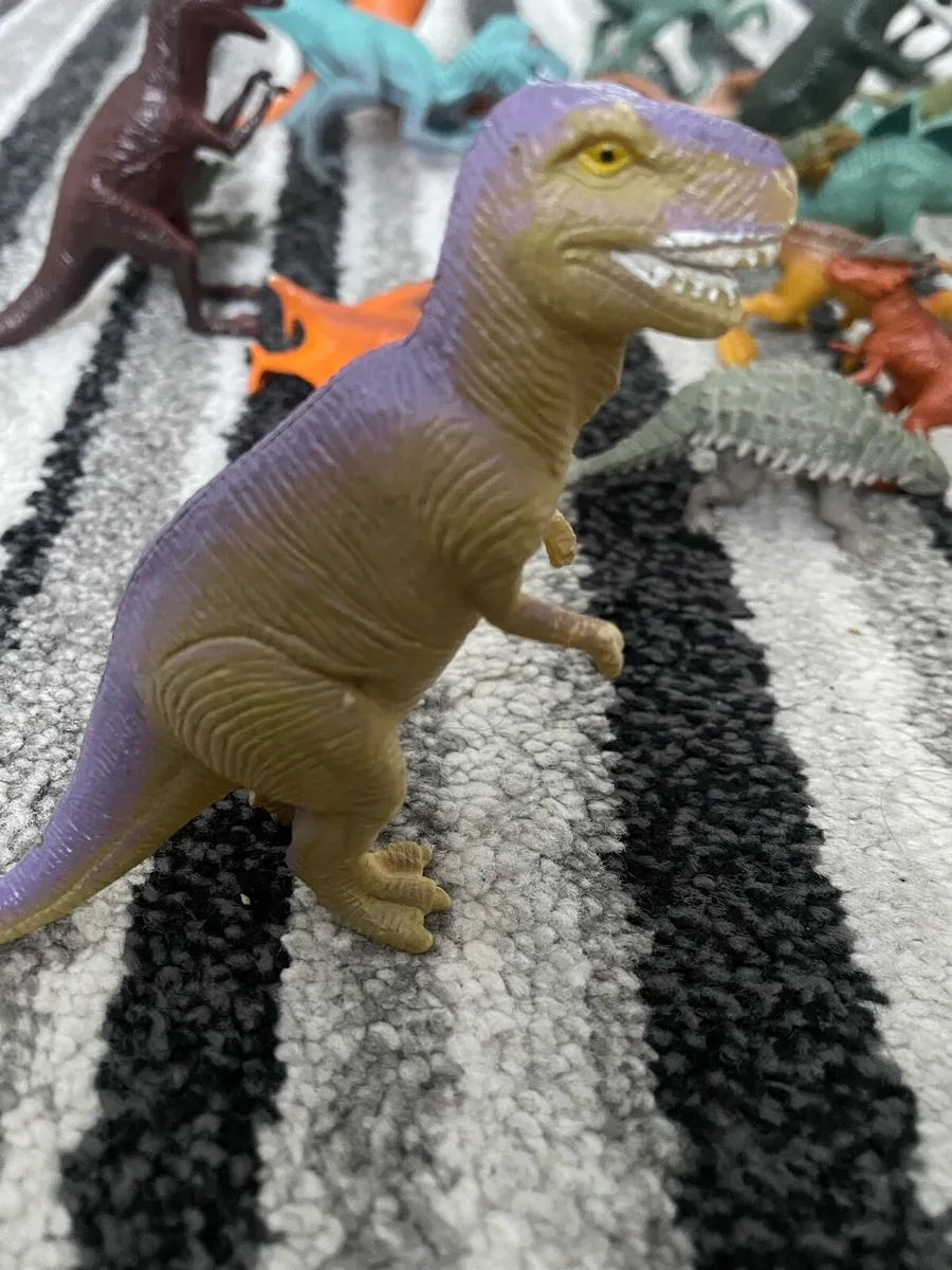 Dinosaur Figures Job Lot 19 Figures - Image 2