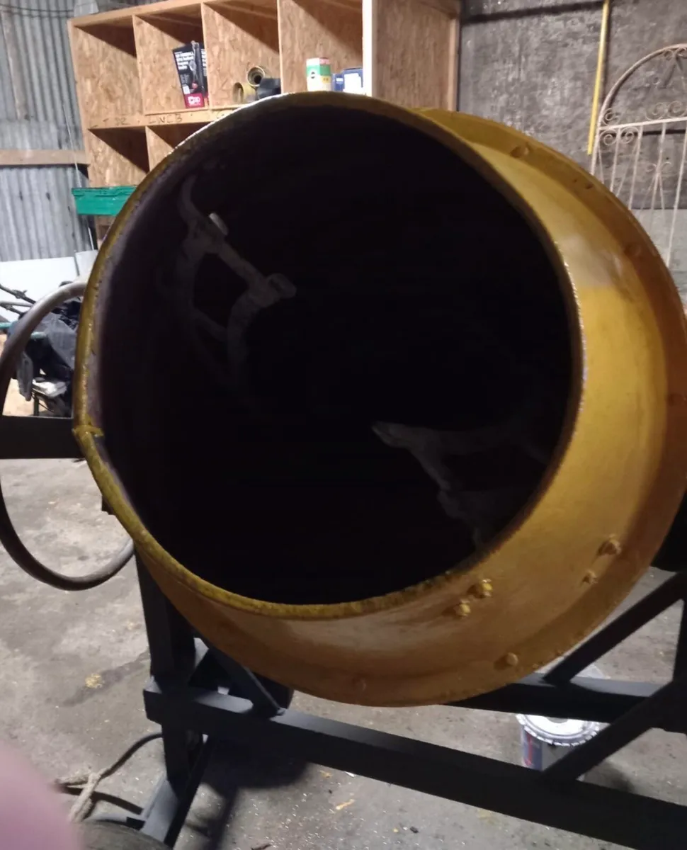 Diesel Cement Mixer - Image 2