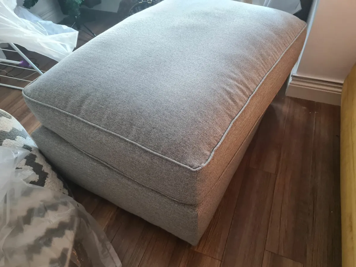 Sofa leg rest stool - Image 2