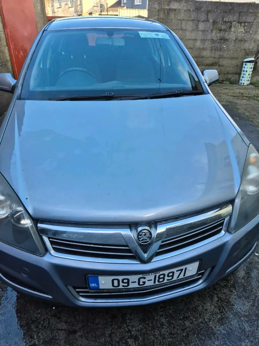 08 Opel Astra - Image 1