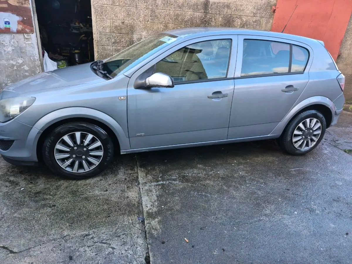 08 Opel Astra - Image 2