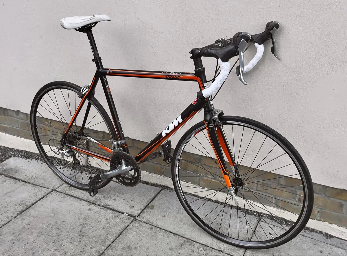 KTM Strada 1000 road bike - Size M - Carbon Fork - Image 3