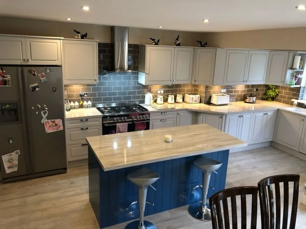 Handmade Fitted Kitchen - Image 3