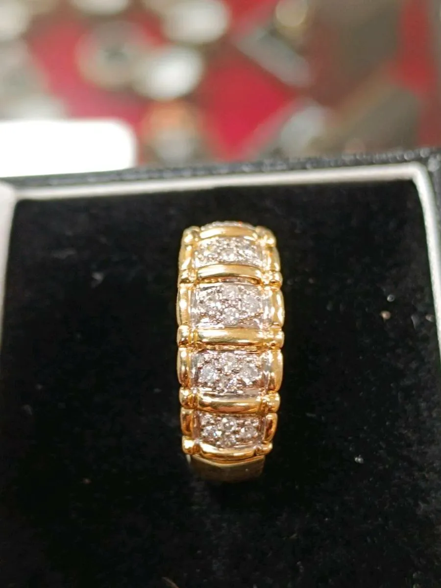 Wide Fancy Diamond Ring, 14k yellow gold - Image 2