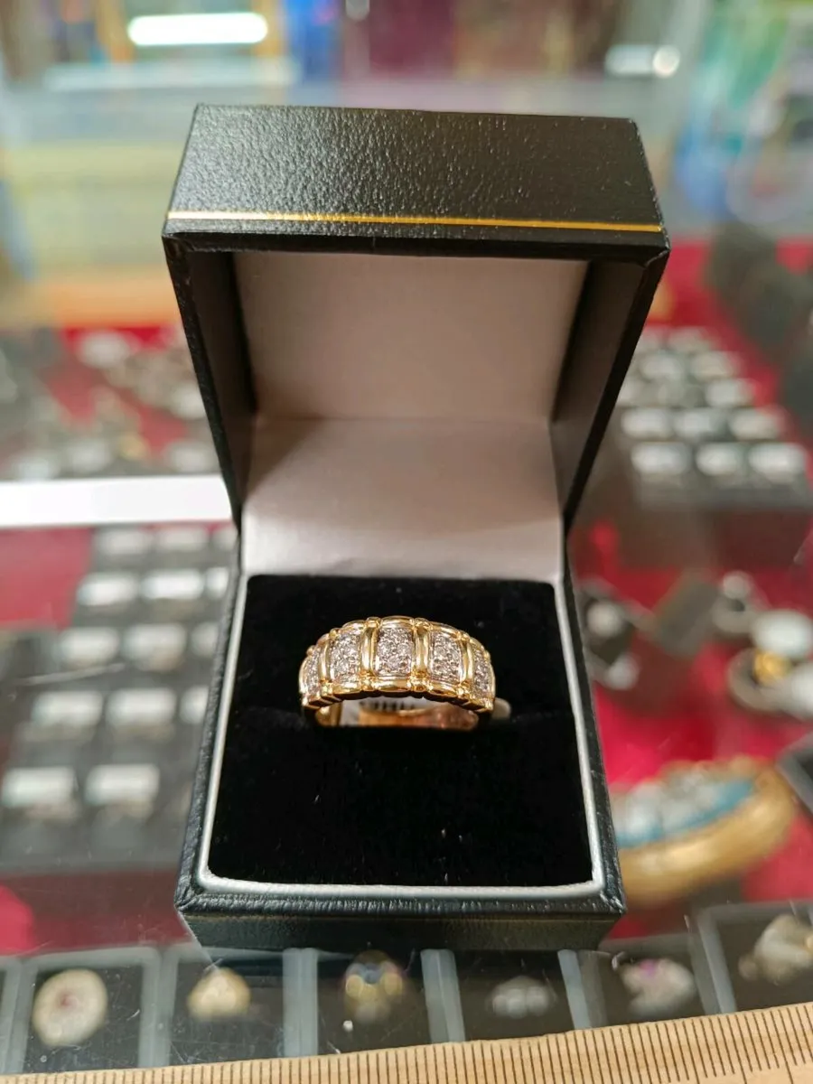 Wide Fancy Diamond Ring, 14k yellow gold - Image 4