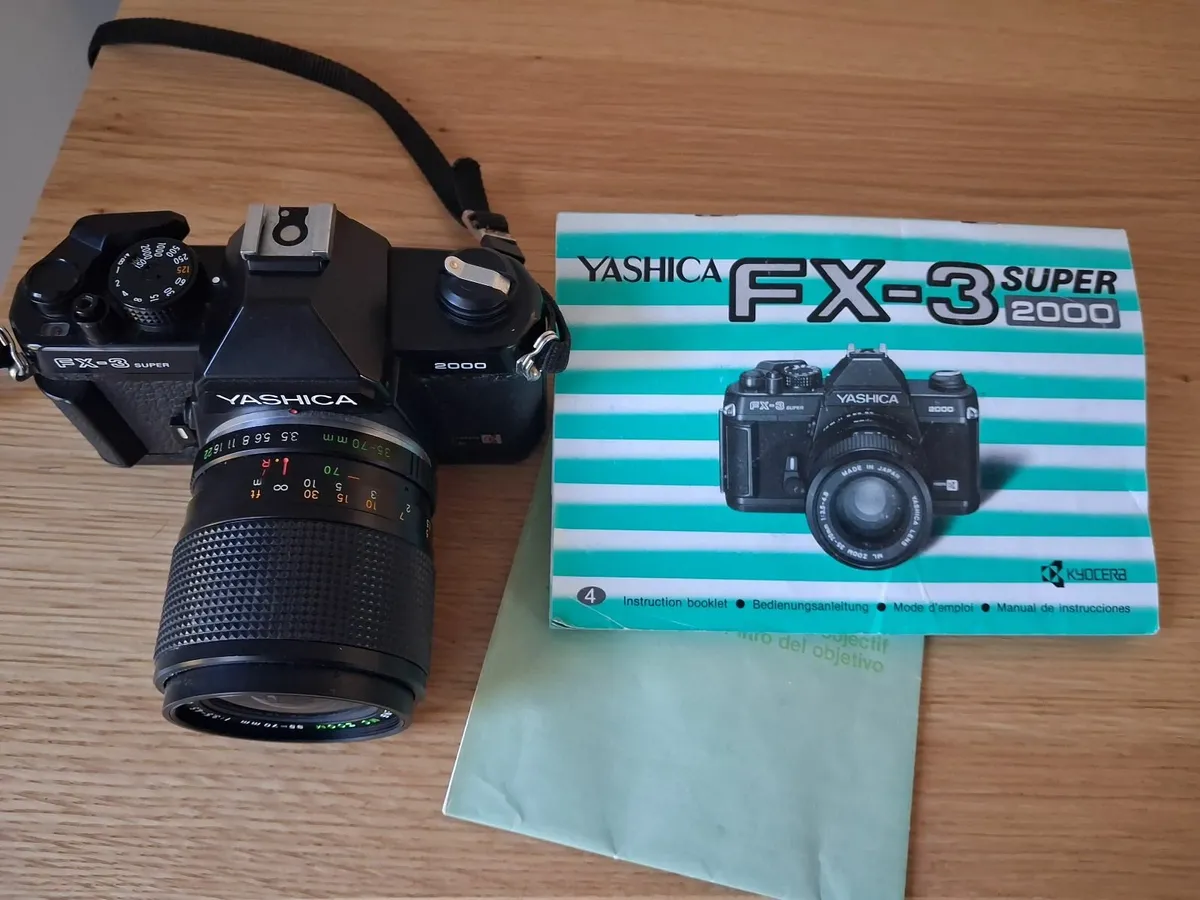 Yashica FX-3 Super 2000 camera - Image 2
