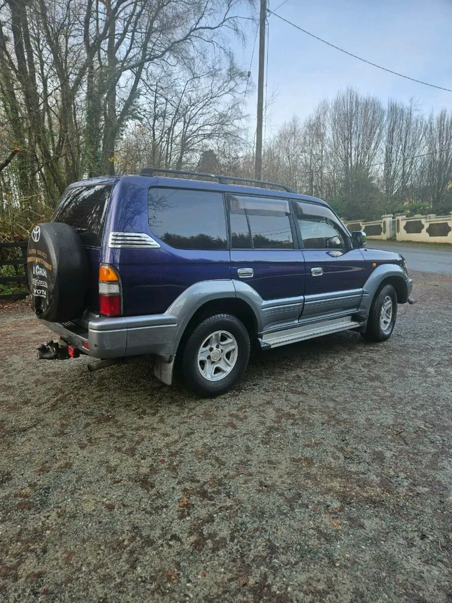 TOYOTA LANDCRUISER PRADO - Image 2