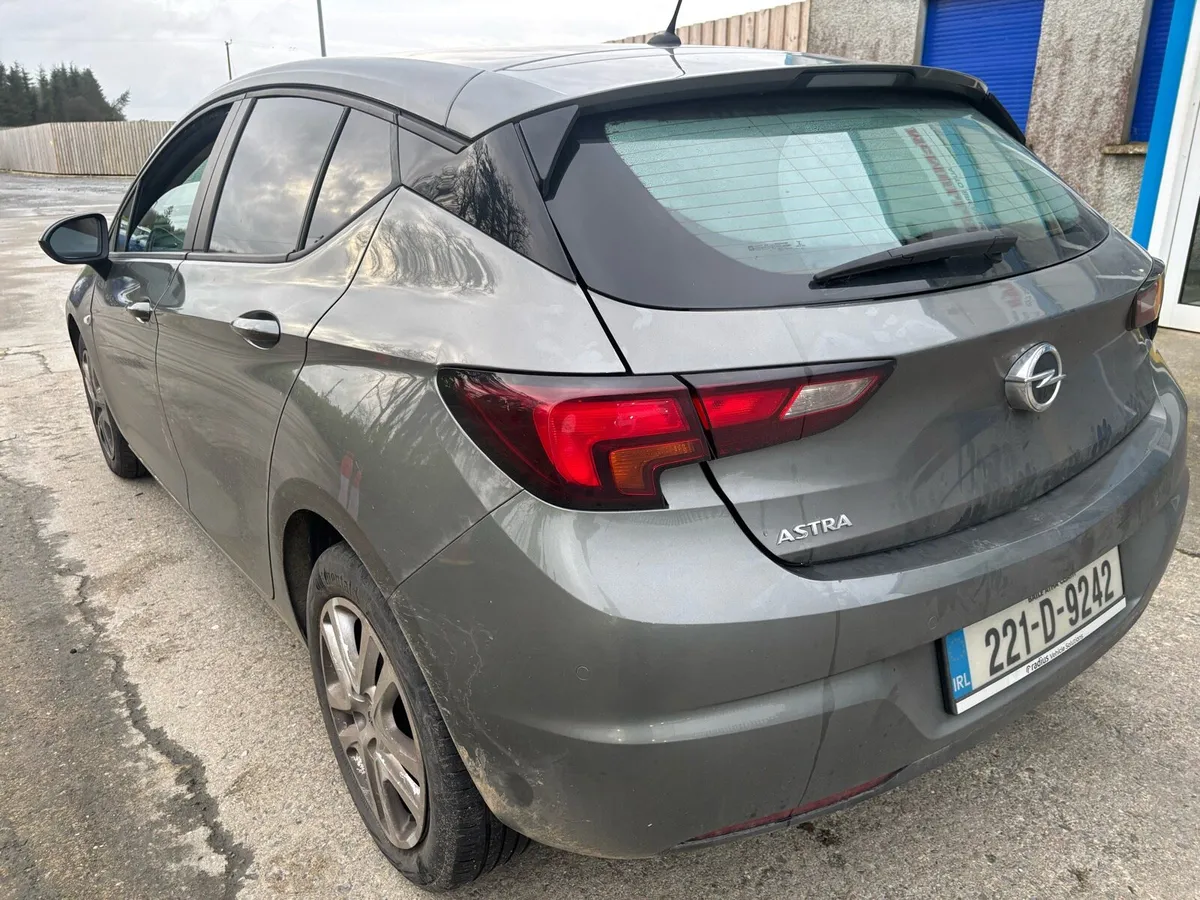 22 Opel Astra Van - Image 3