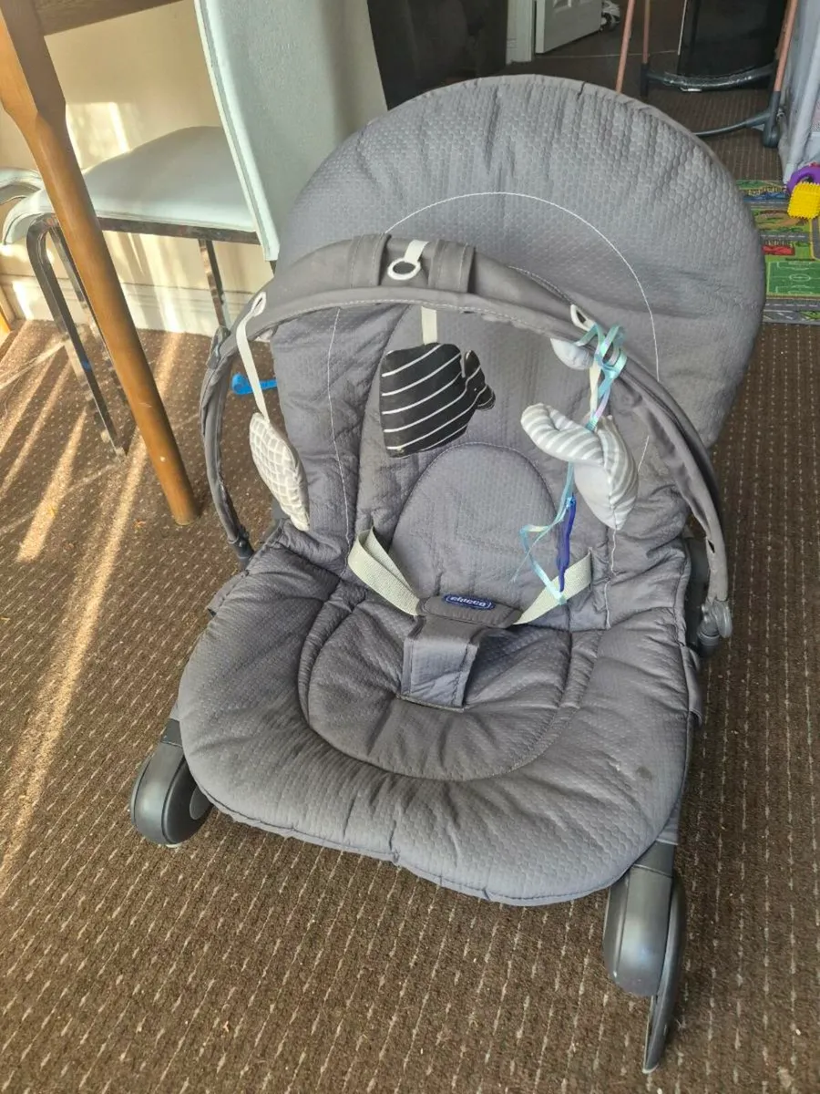 Baby chair chicco - Image 1