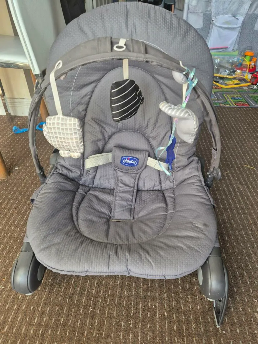 Baby chair chicco - Image 2