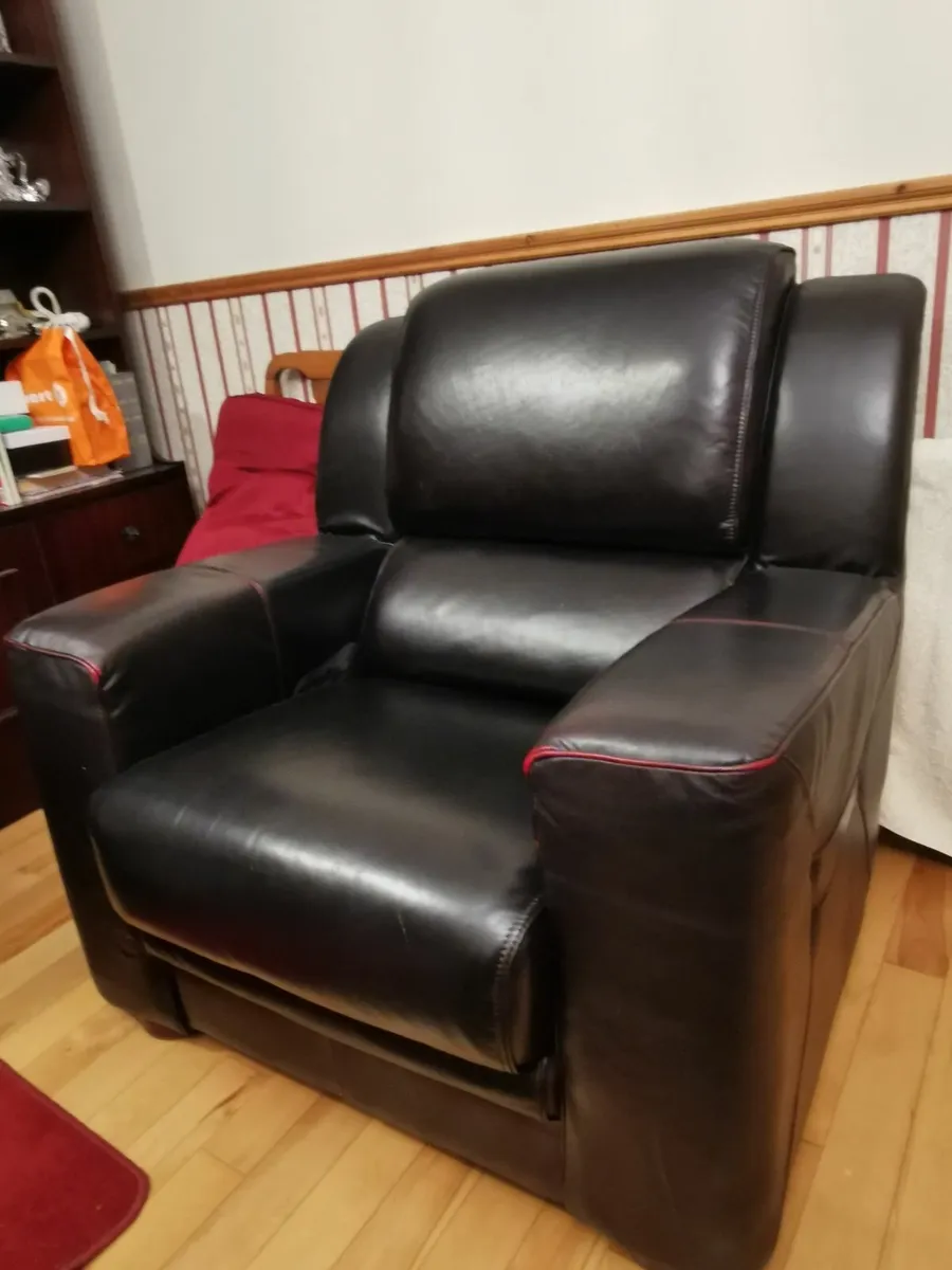 Sofa suite - 3 piece black - Image 4