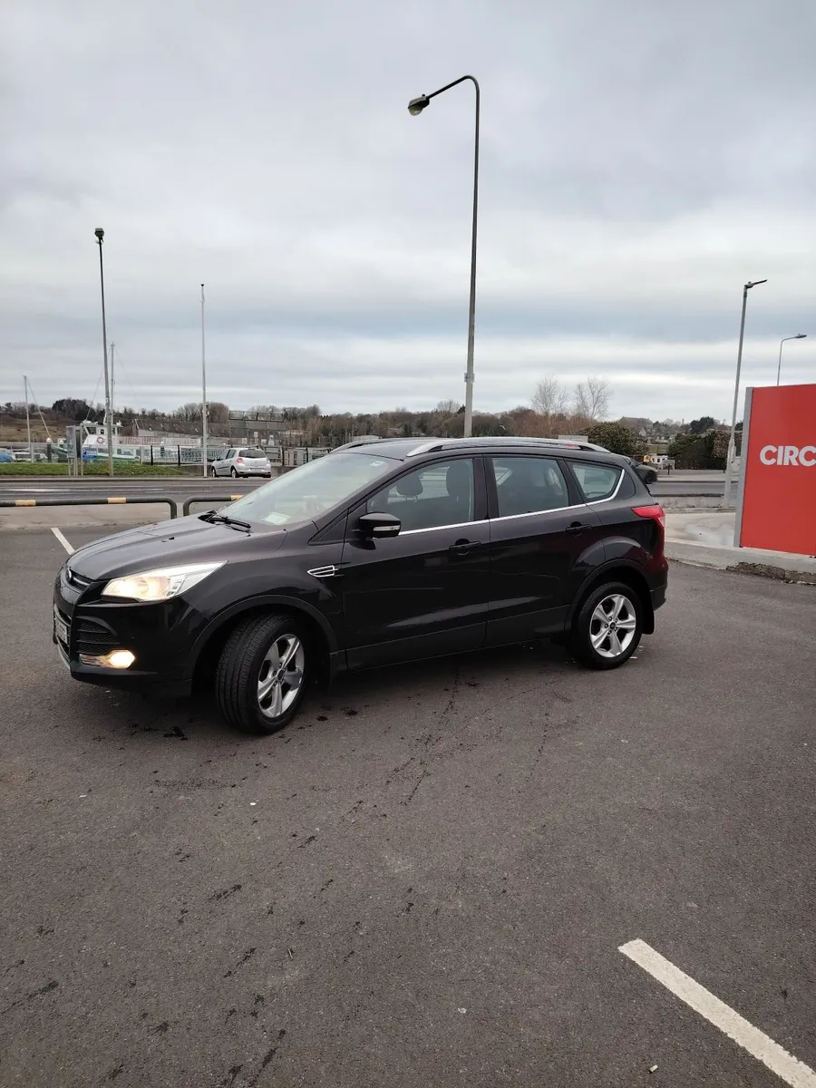 Ford Kuga 2015 - Image 2