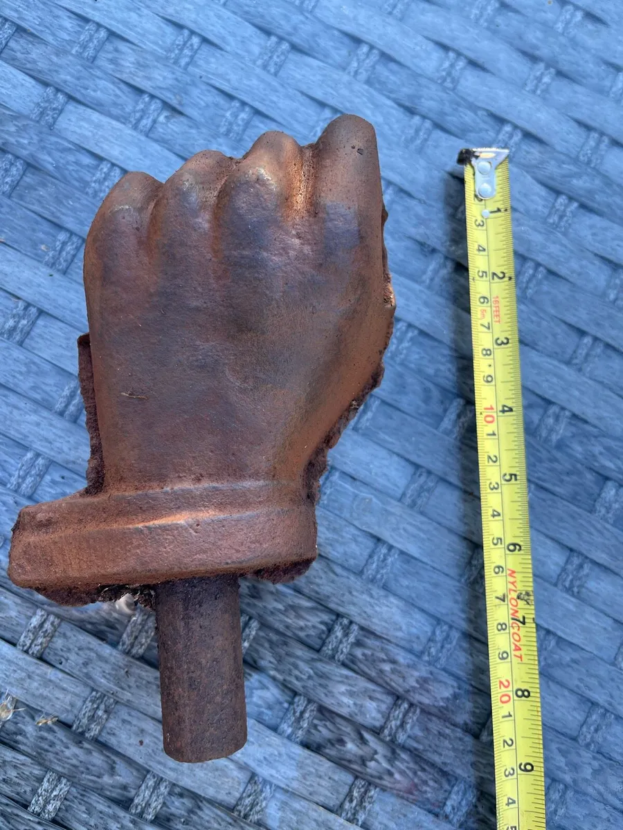 x 2 Wrought Iron Gate Hangs - Image 1