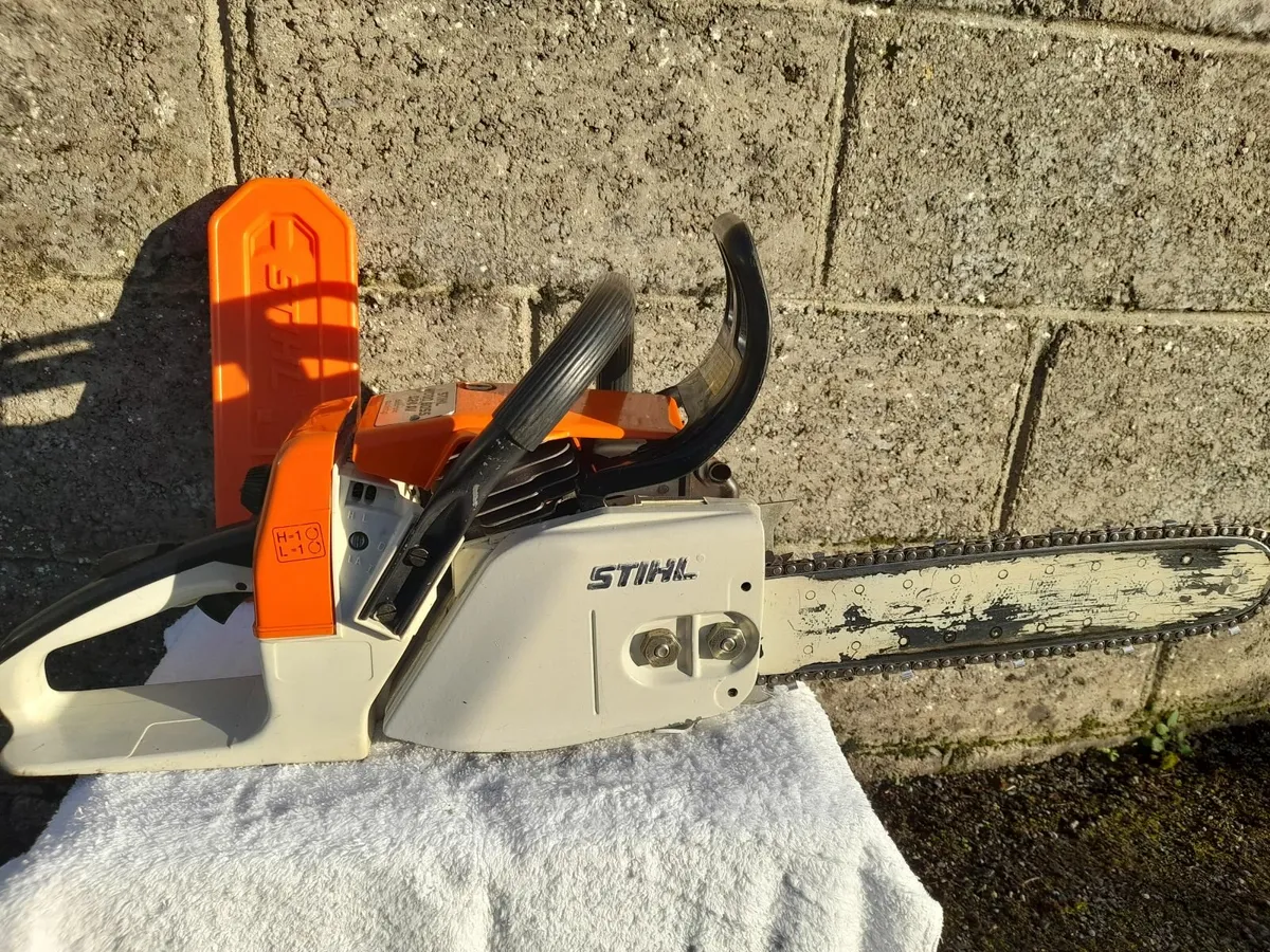 Selling Chainsaw - Image 3