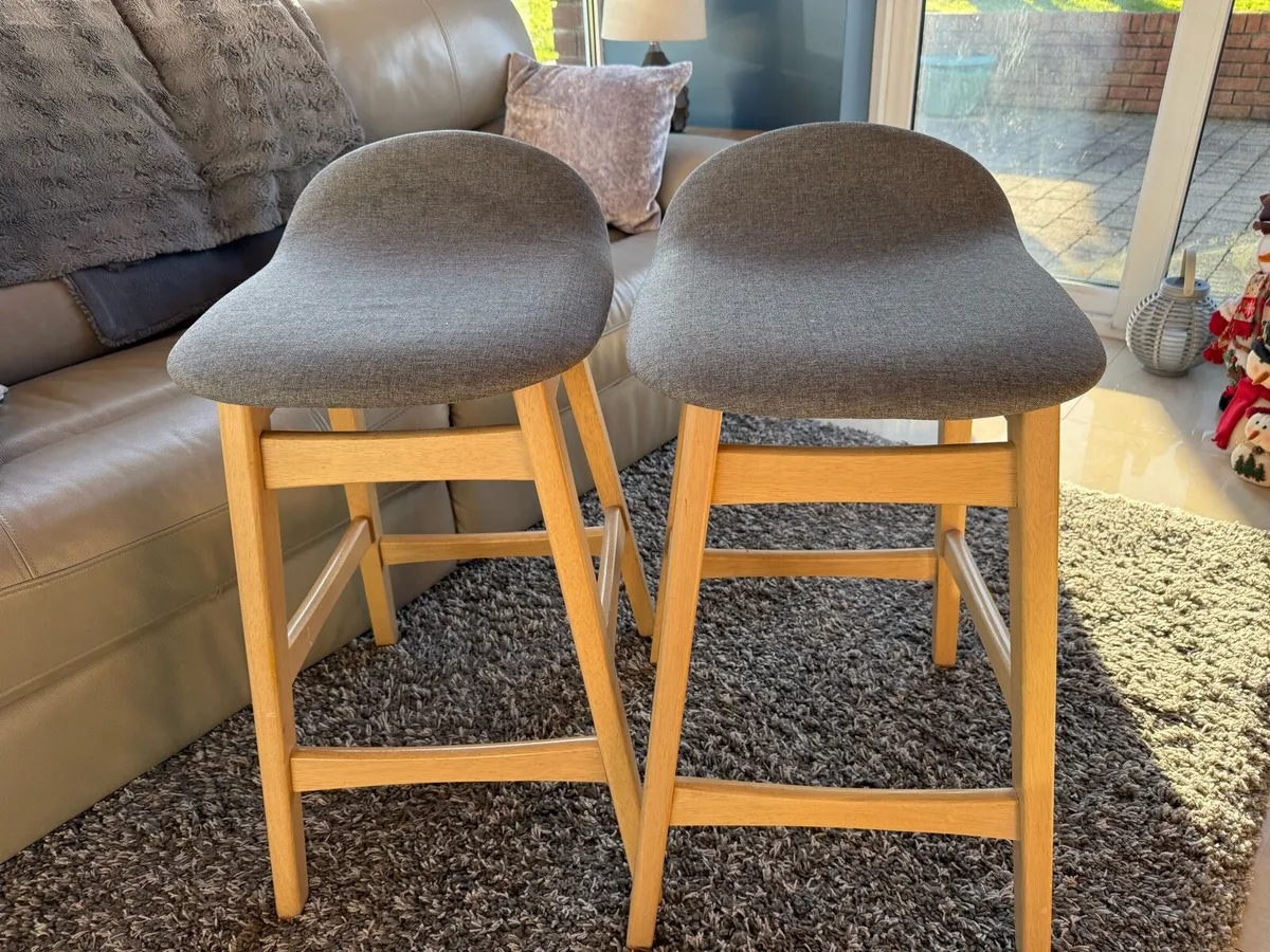 Two high kitchen stools - Image 1