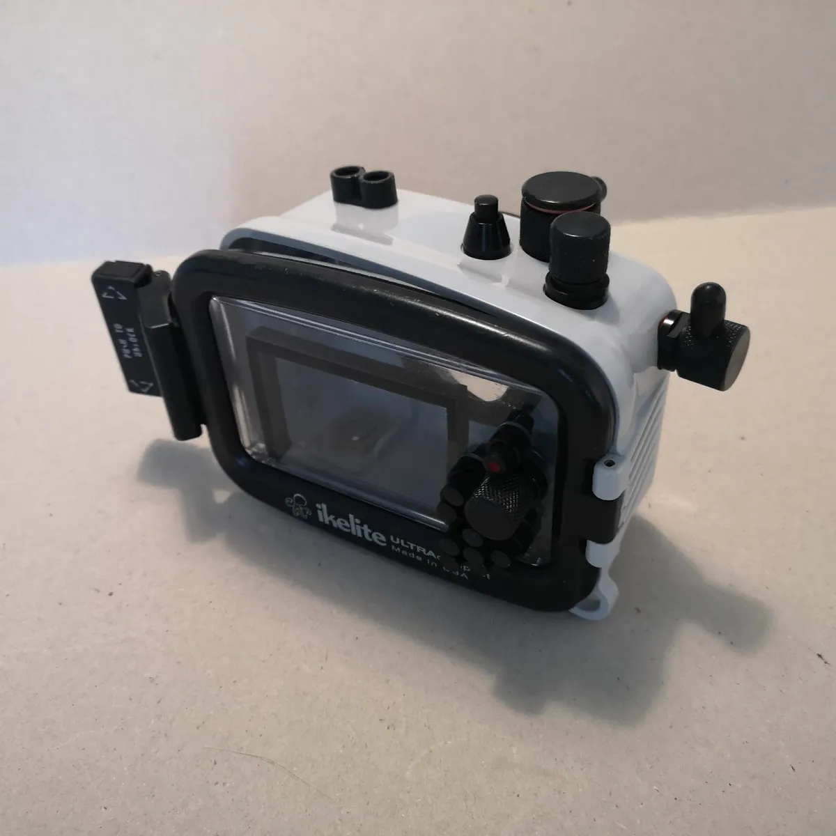 Ikelite Underwater Housing (Olympus TG-5/6/7) - Go - Image 4