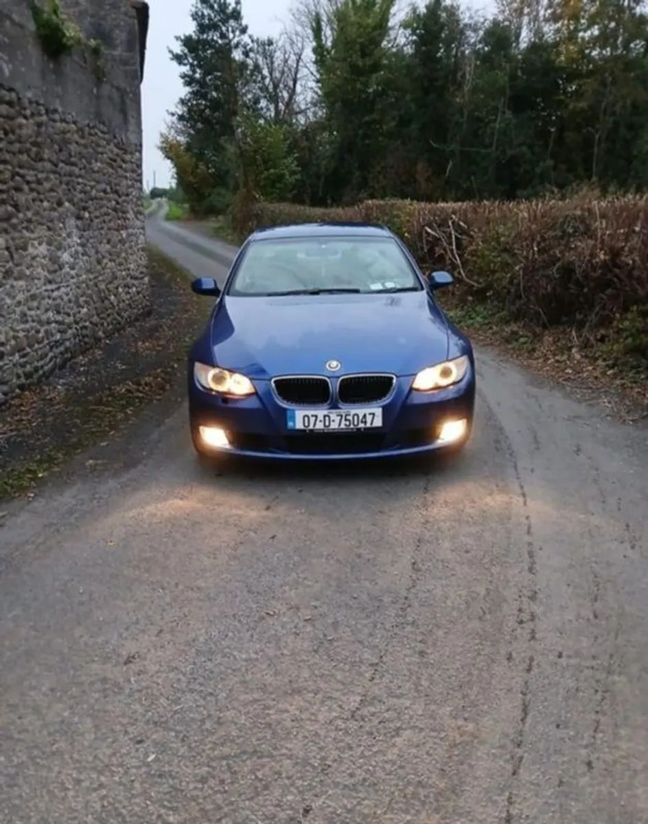 2007 Bmw 320i Coupe - Image 2