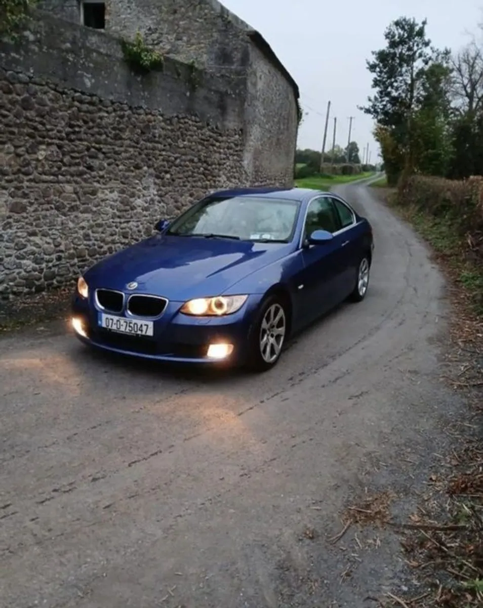 2007 Bmw 320i Coupe - Image 3