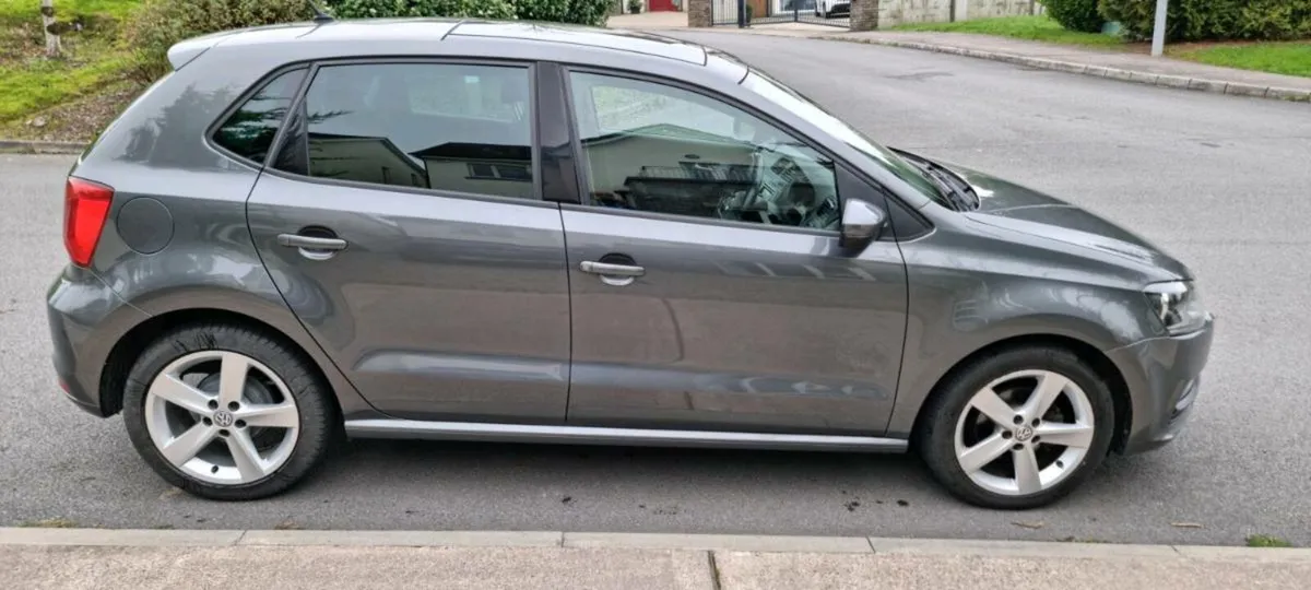 VW POLO FUN 1.0L 60HP 5DR PEPPER GREY METALLIC - Image 1