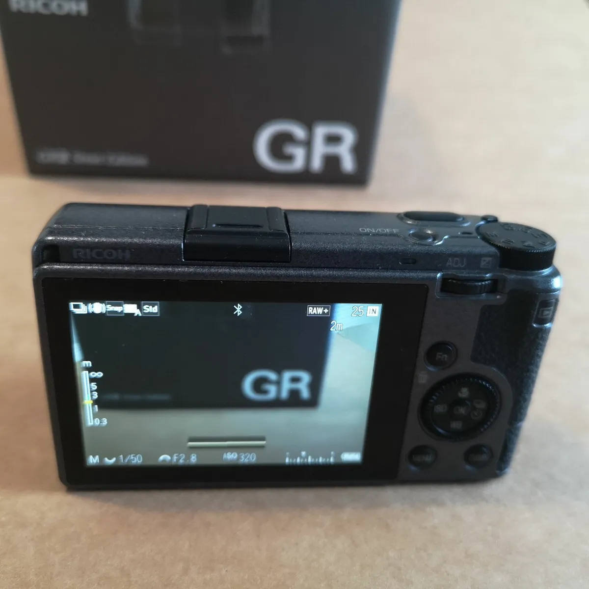 Ricoh GRIII Street Edition - 1,376 shots - Image 3