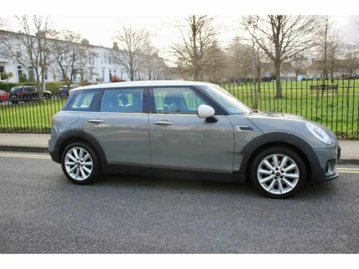 Mini Cooper Clubman D Cooper 4DR AUTOMATIC , new N - Image 3