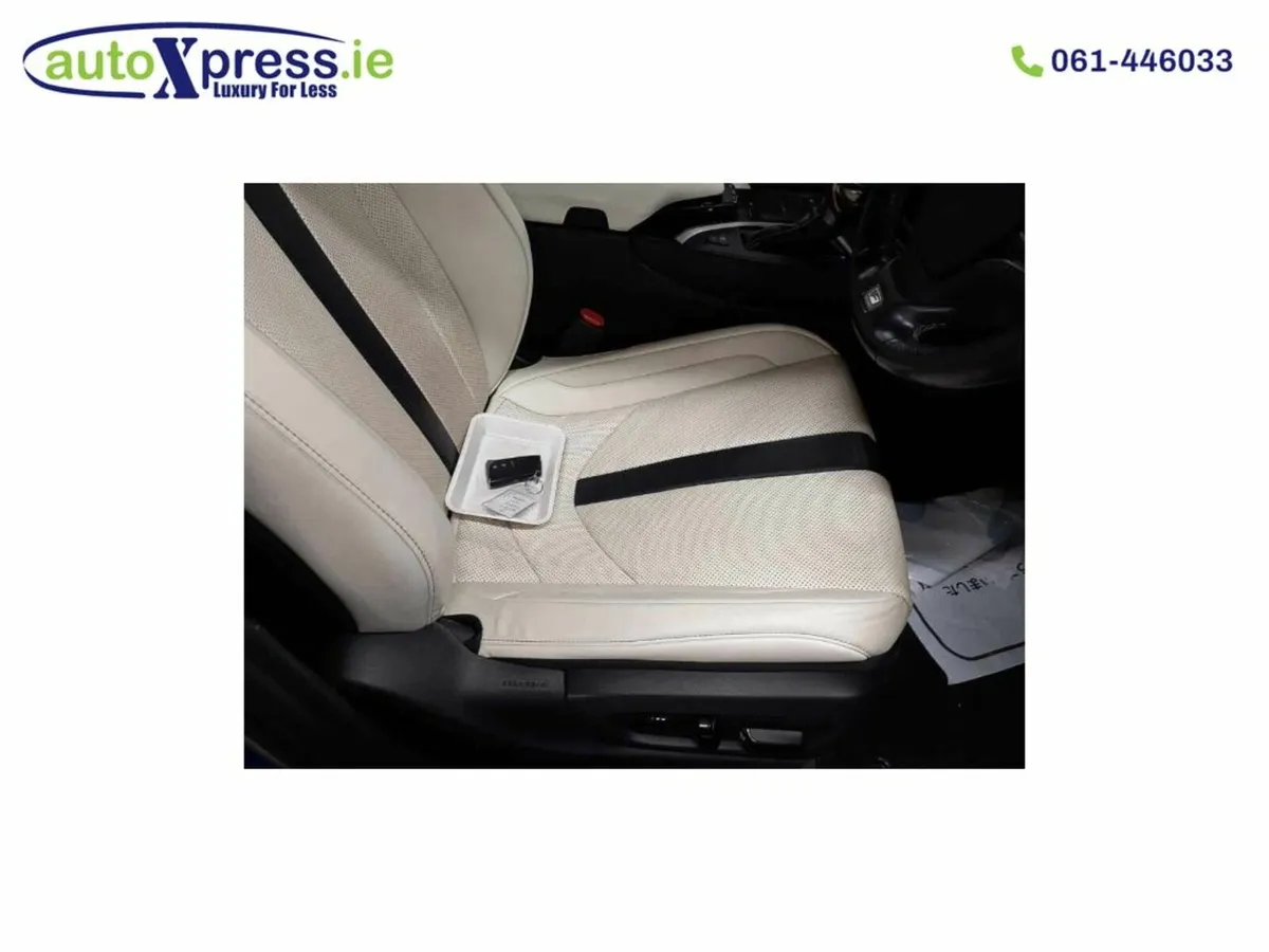 Lexus UX 2.0 L Hybrid F SPORS Auto. - Image 4