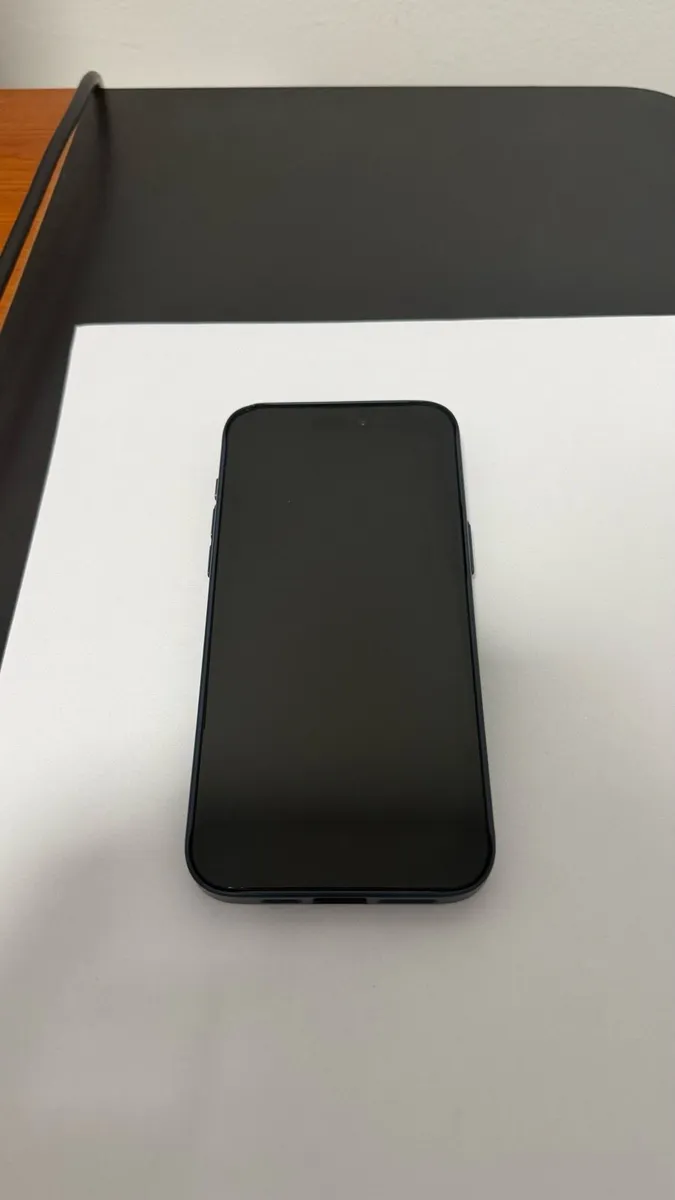 iPhone 15 Pro Max - Image 4