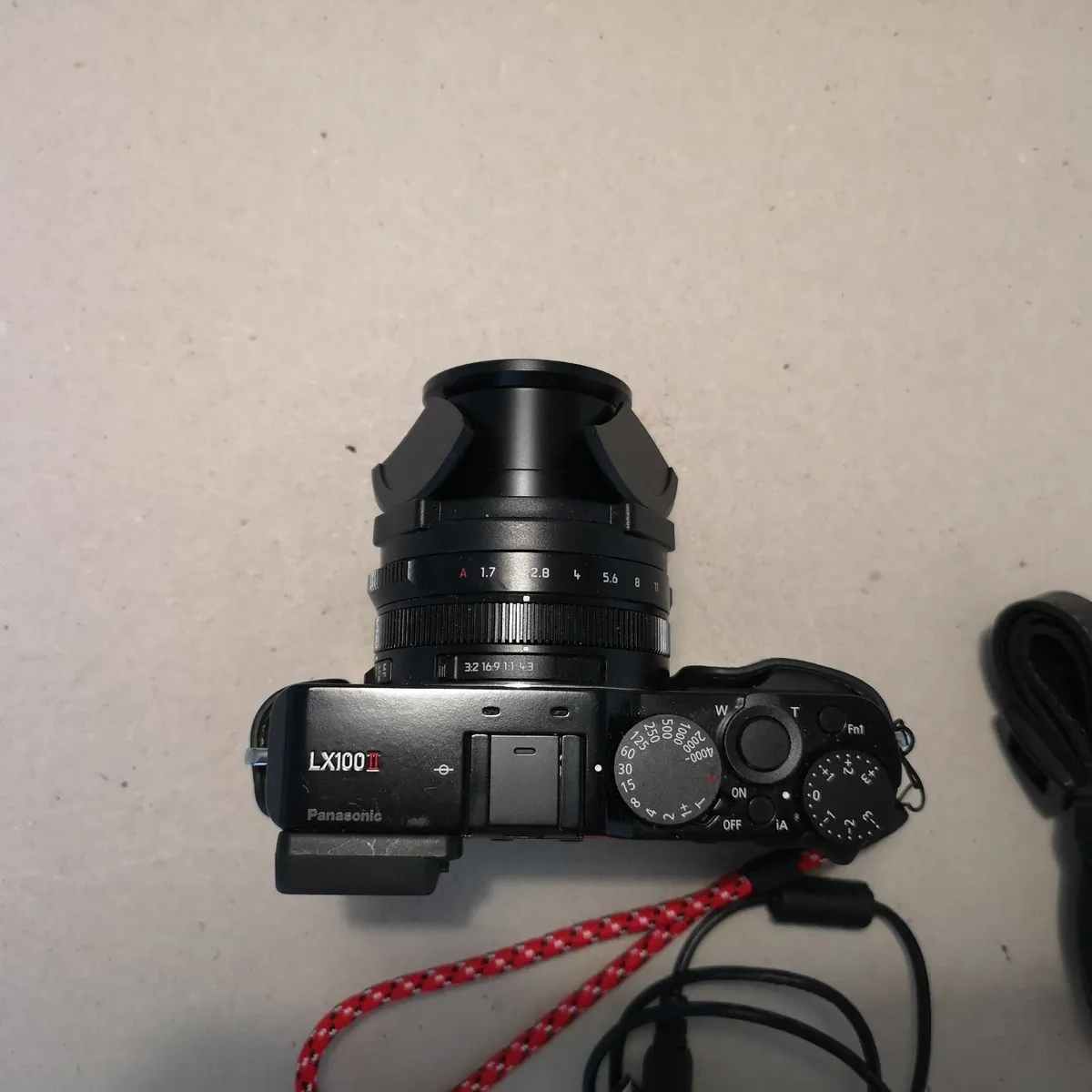 Lumix LX100 II - 5000 Shots - Pristine Condition - Image 4