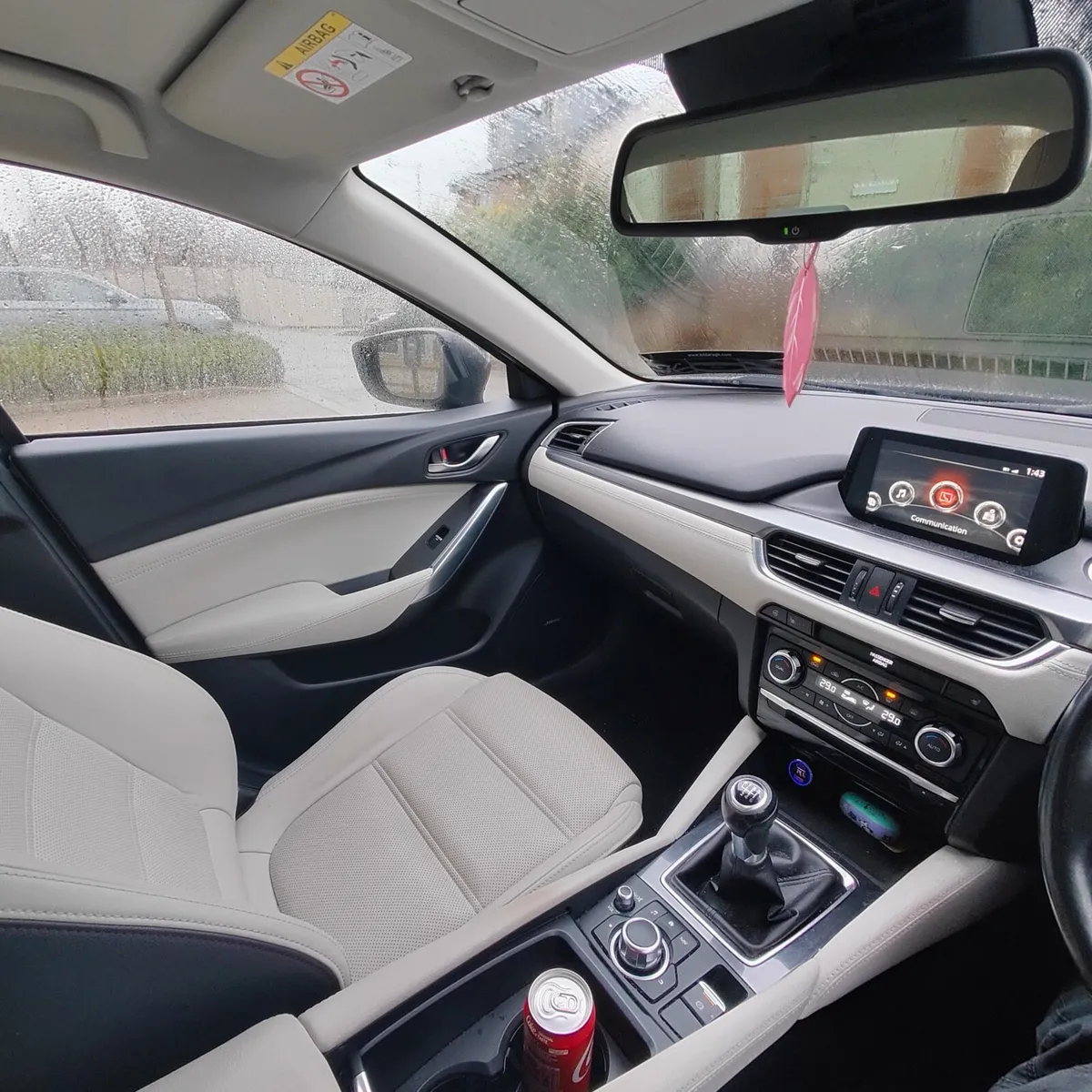 2018 Mazda 6 Platinum - Image 2