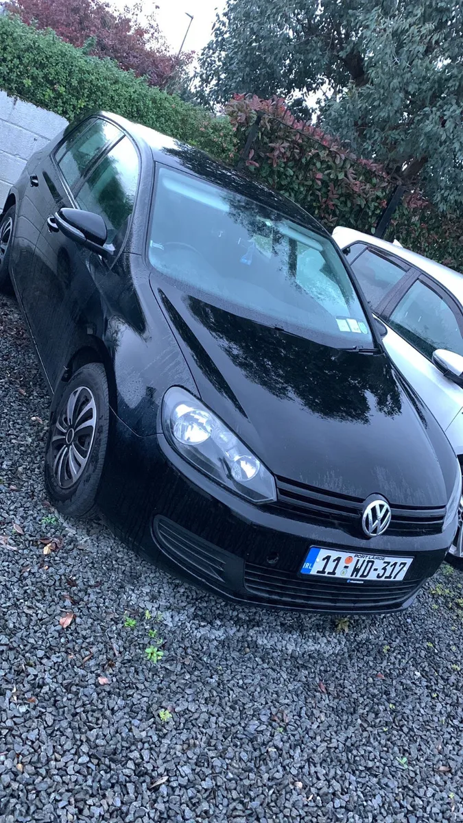 3 Golfs there @ 2500 a piece or buy 2 get 1 free - Image 3