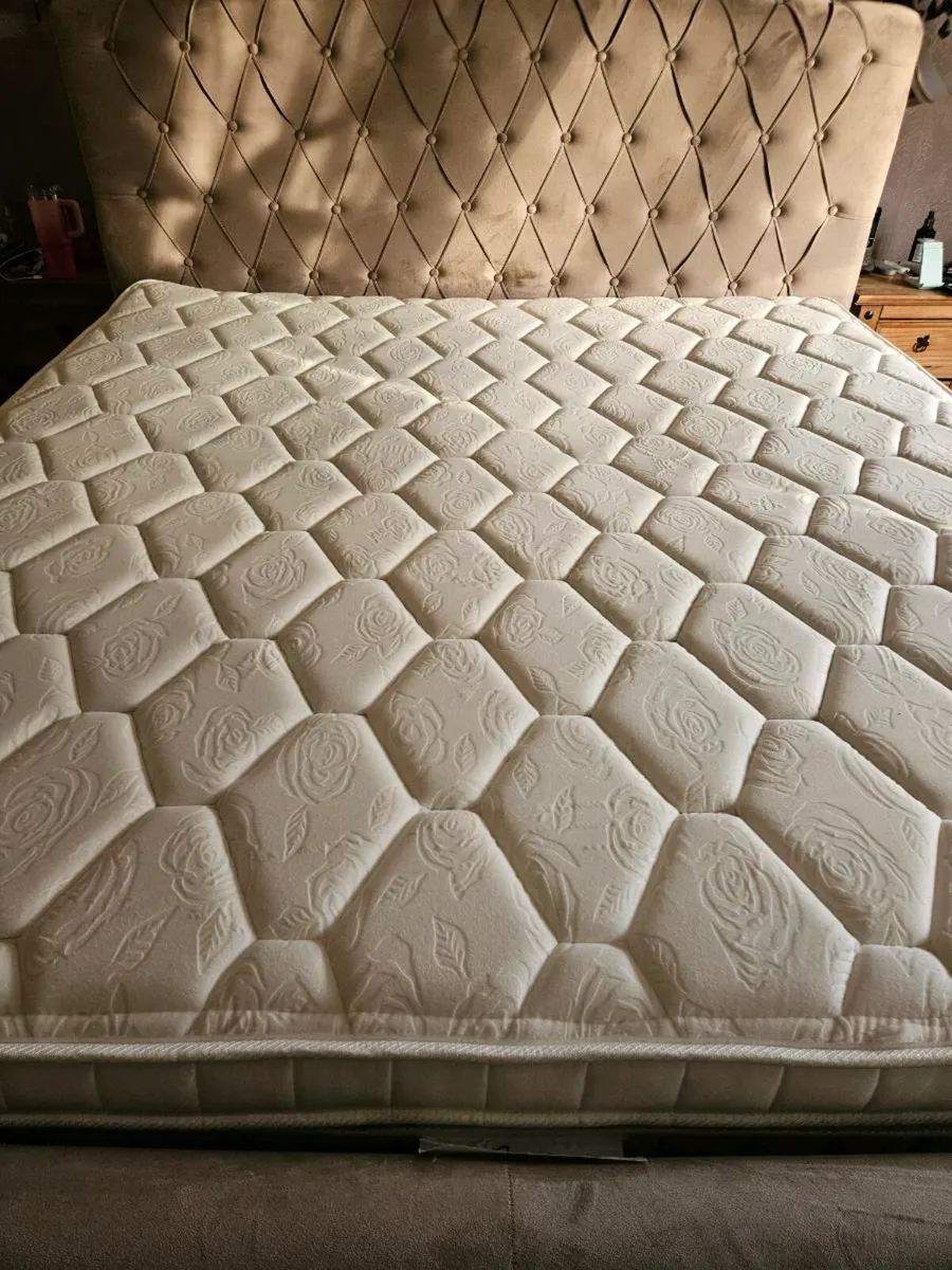 Super king mattress - Image 1