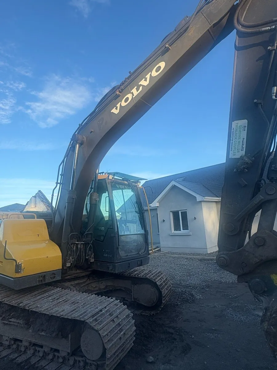 Volvo 140d excavator - Image 4