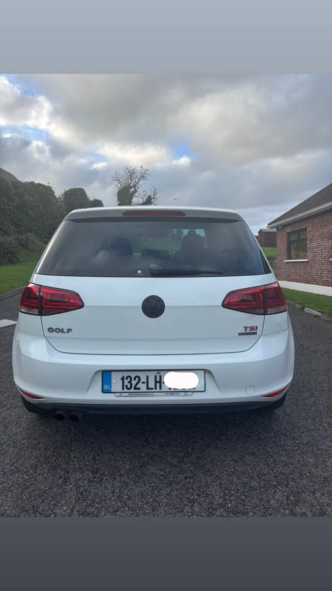 Volkswagen Golf 2013 MK7 Highline - Image 4