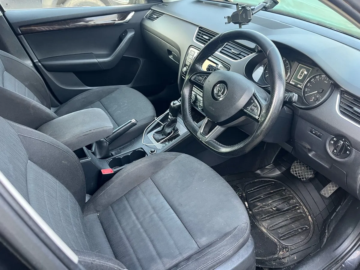 Skoda oktavia - Image 2