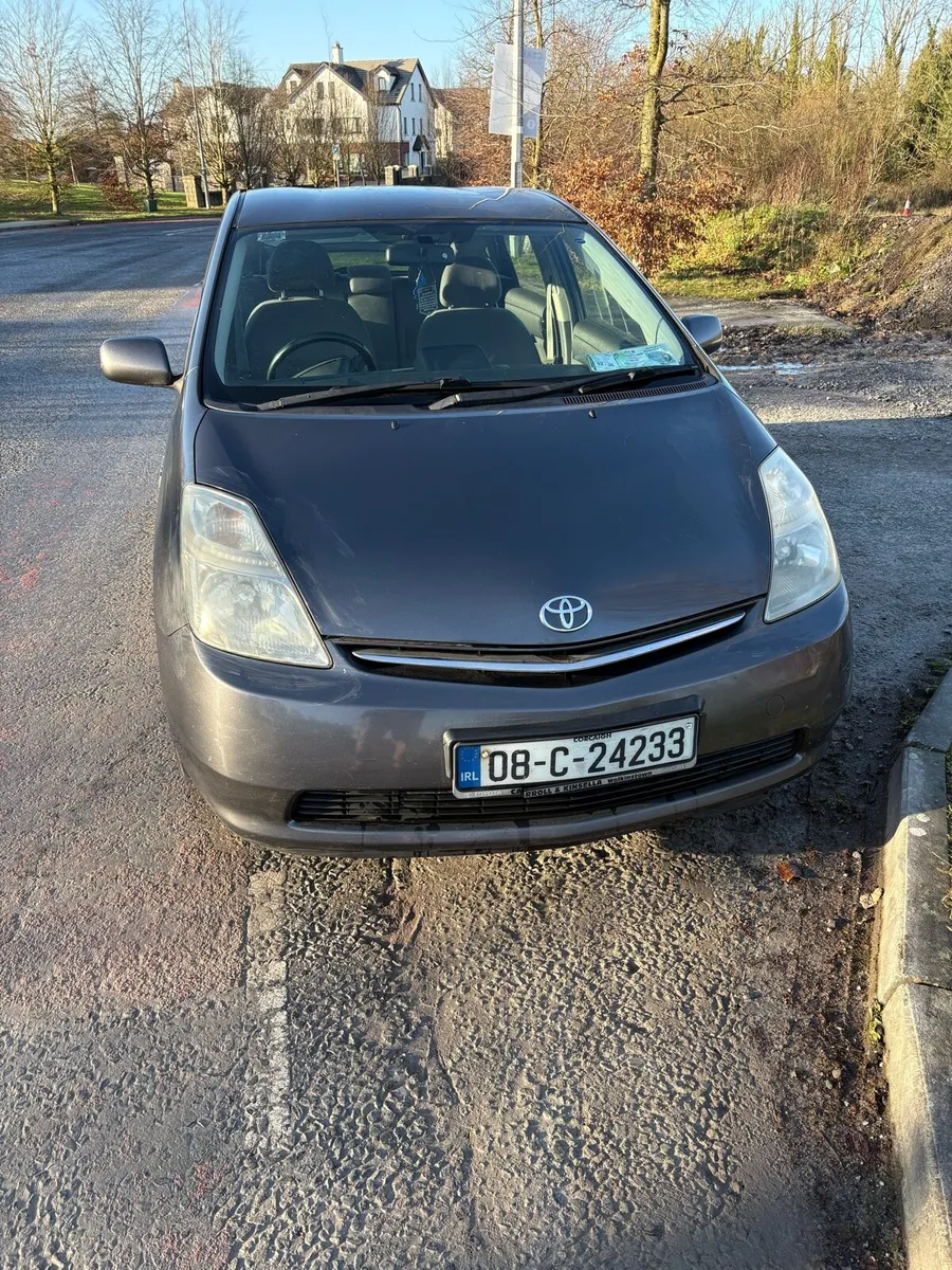 Toyota Prius - Image 1