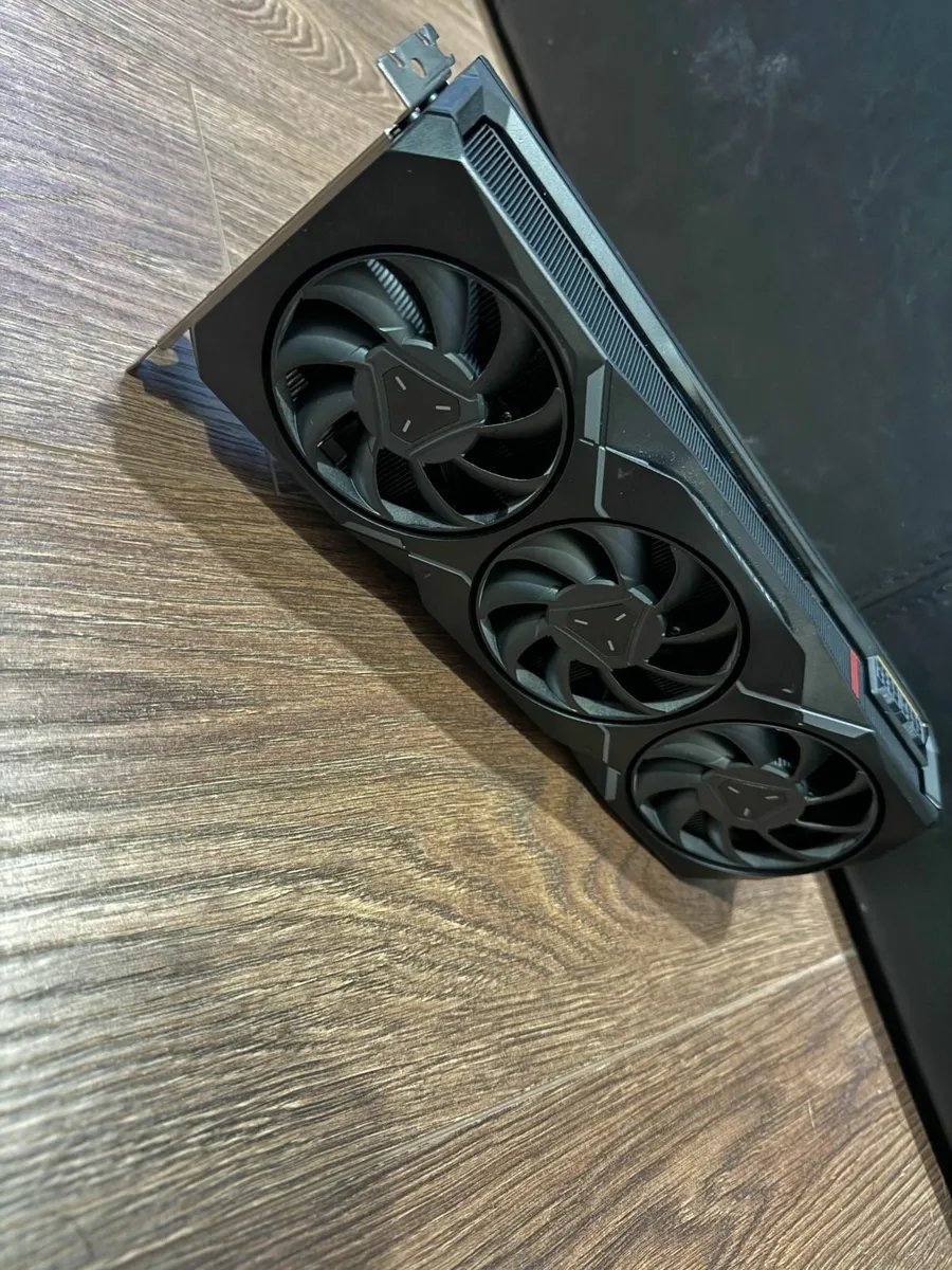 RX 7900 XT FE 20GB - Image 2