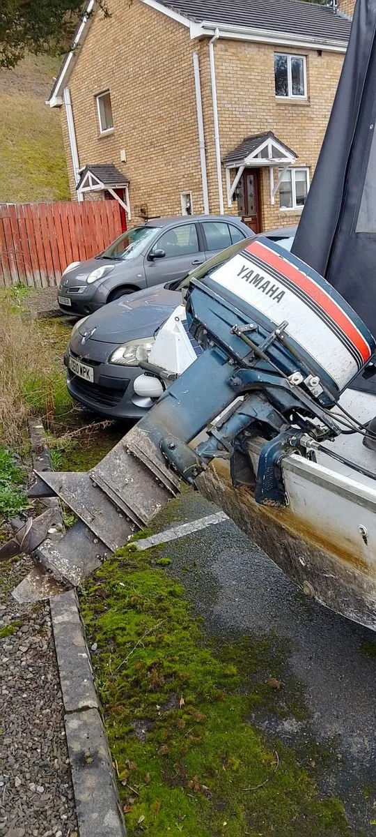 Boat engine - Image 2