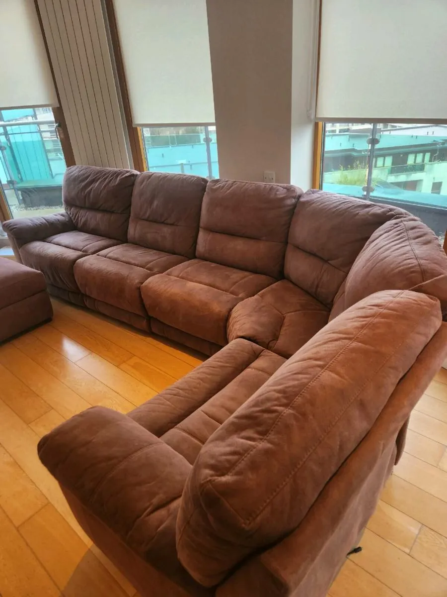 Couch / Sofa 5 Seater, corner shape - Image 4