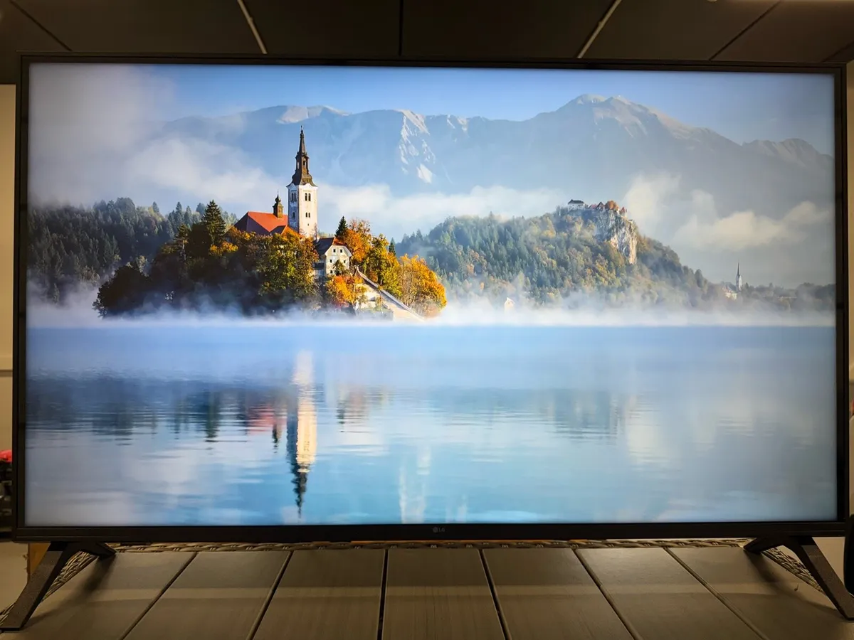 Television: 43inch LG UHD AI UA75 4K Smart TV 2025 - Image 3