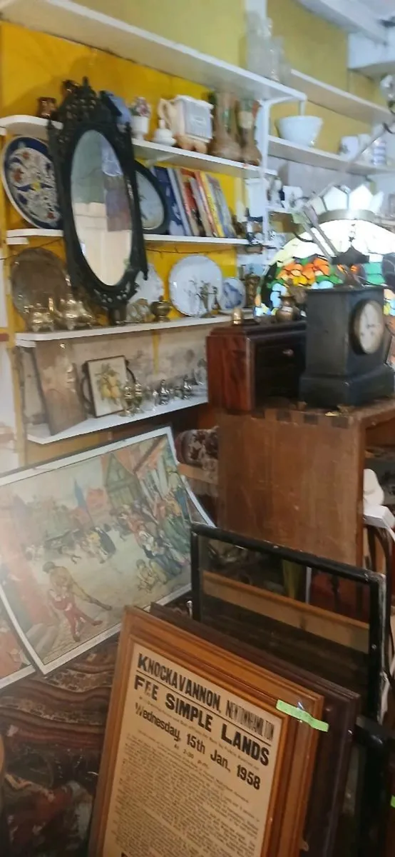 Closing down sale - Image 3